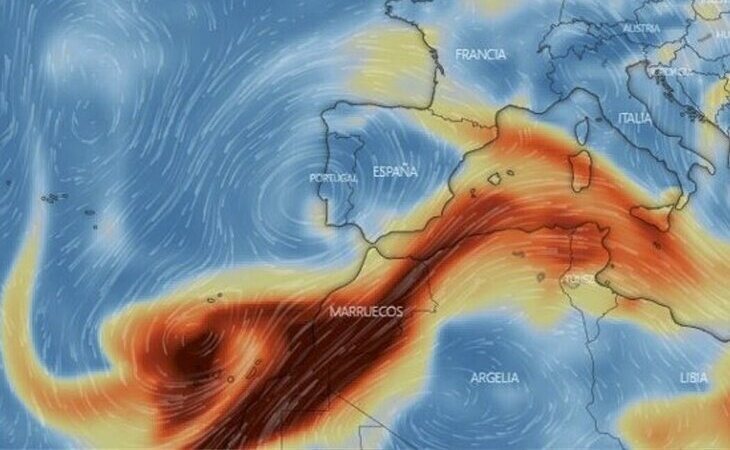 La nube de dióxido de azufre ya cubre Ibiza, Formentera y la costa de Murcia