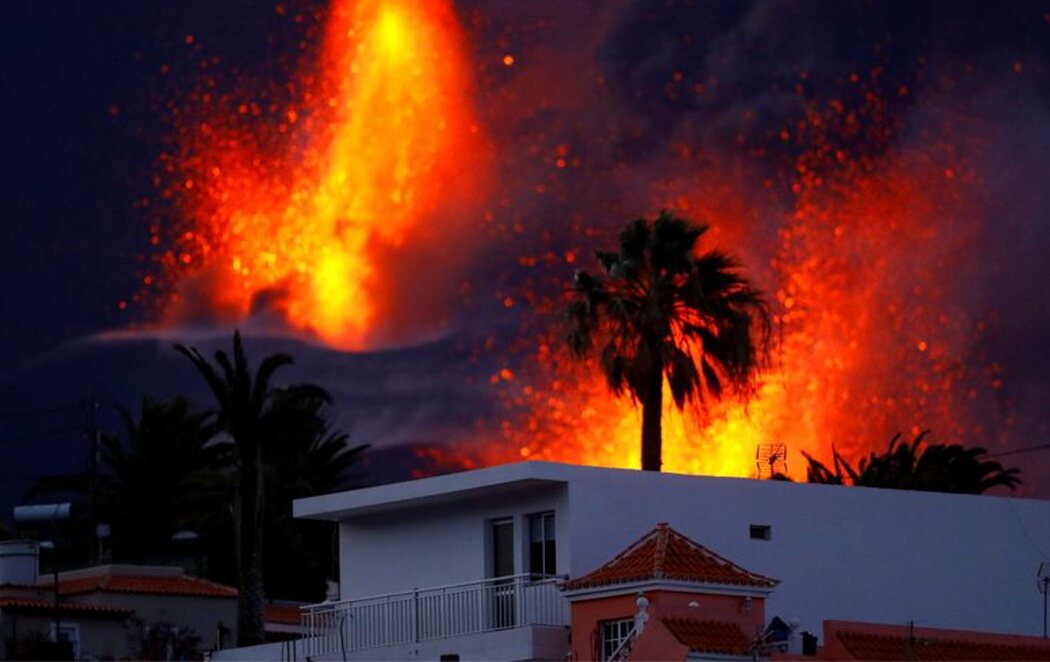 El volcán de la palma suma una nueva boca en su fase más enérgica y explosiva