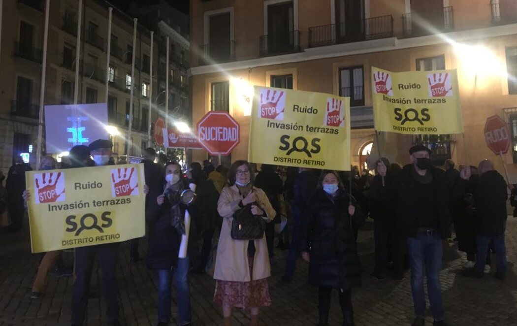 Oleada de manifestaciones en Madrid por las terrazas Covid
