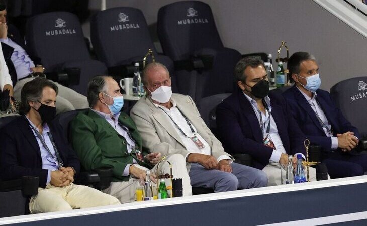 El rey Juan Carlos reaparece en el partido de Nadal en Abu Dabi