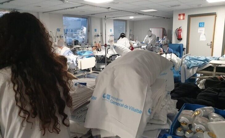 La sexta ola desborda las urgencias del Hospital de La Paz mientras Madrid sigue sin nuevas restricciones