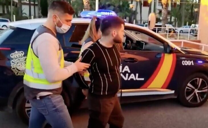 Detenido el presunto asesino machista de Elche tras atrincherarse en una vivienda