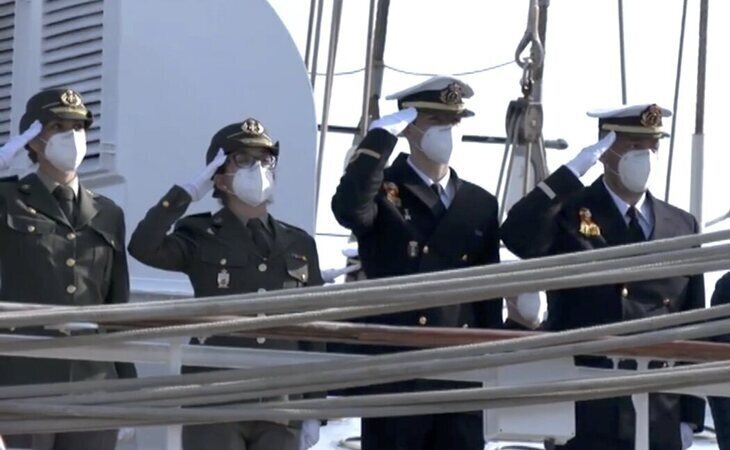 El buque Juan Sebastián Elcano parte desde Cádiz para apoyar a las tropas de la OTAN