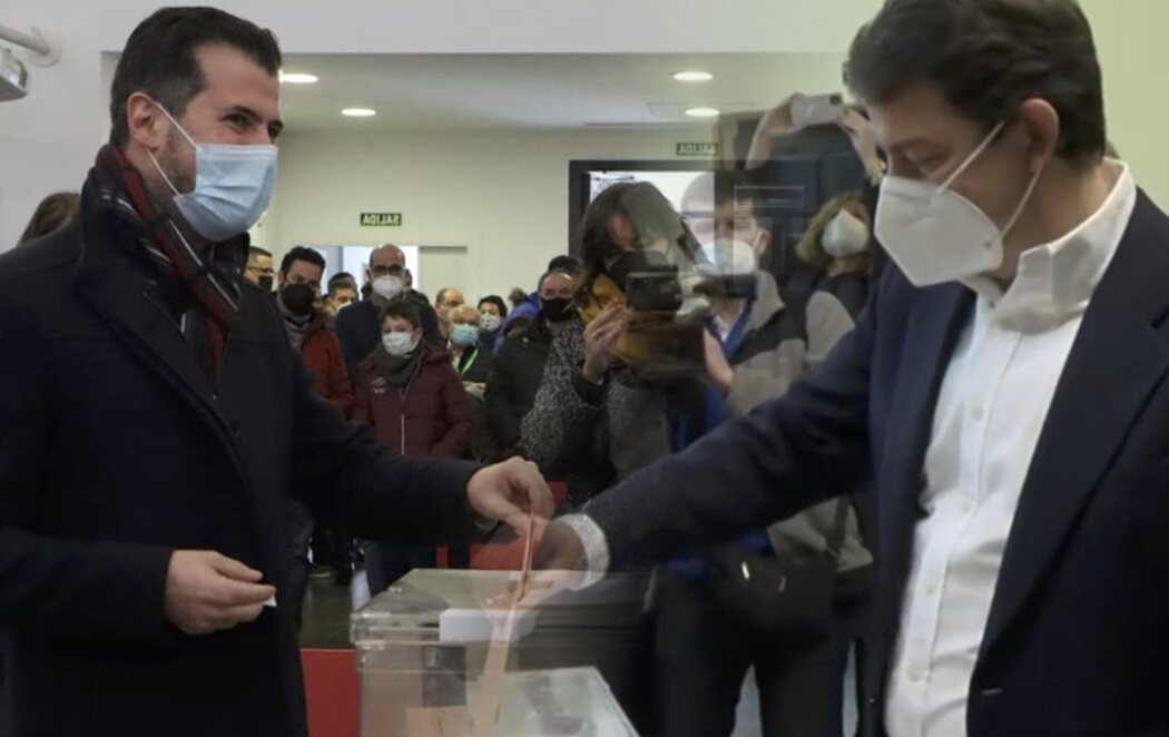 Elecciones en Castilla y León: los candidatos votan