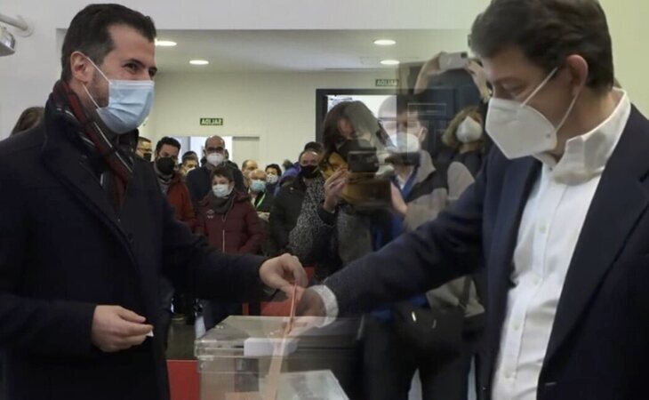 Elecciones en Castilla y León: los candidatos votan