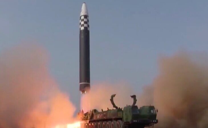 Corea del Norte confirma el lanzamiento del misil más potente de su historia, Hwasong-17