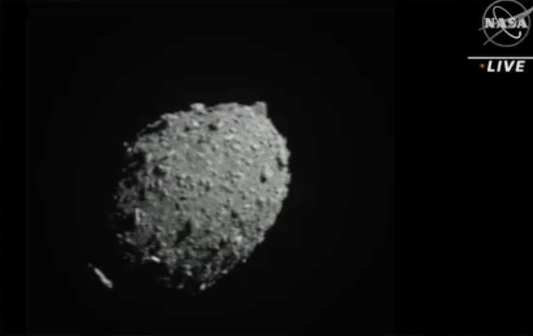 La sonda DART choca contra el asteroide Dimorfo para desviarlo