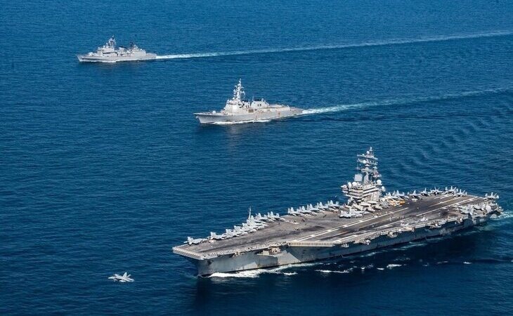 Estados Unidos despliega un grupo de ataque de portaaviones  en el Mar de Japón después del lanzamiento de misiles de Corea del Norte