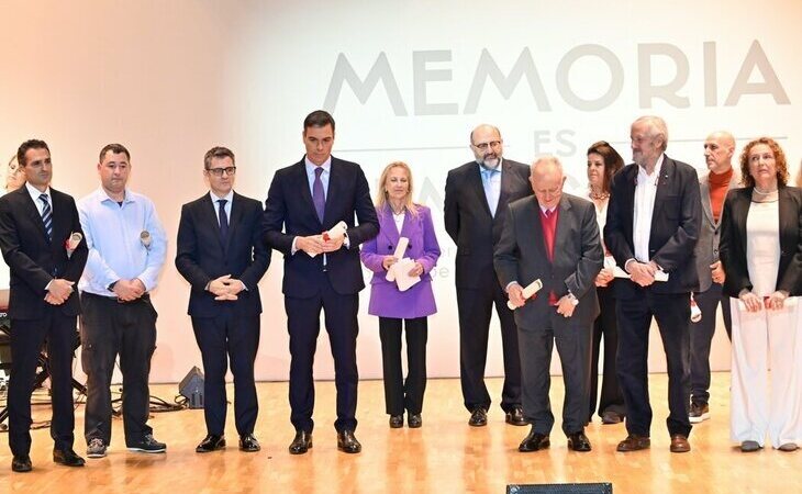 El Gobierno rinde homenaje a las víctimas del franquismo
