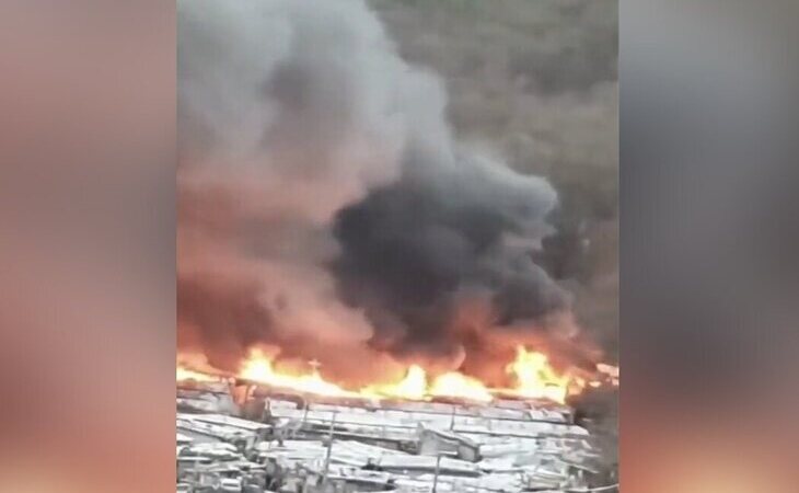 Un incendio en el barrio chabolista de Seúl deja 500 personas evacuadas y destruye 60 viviendas