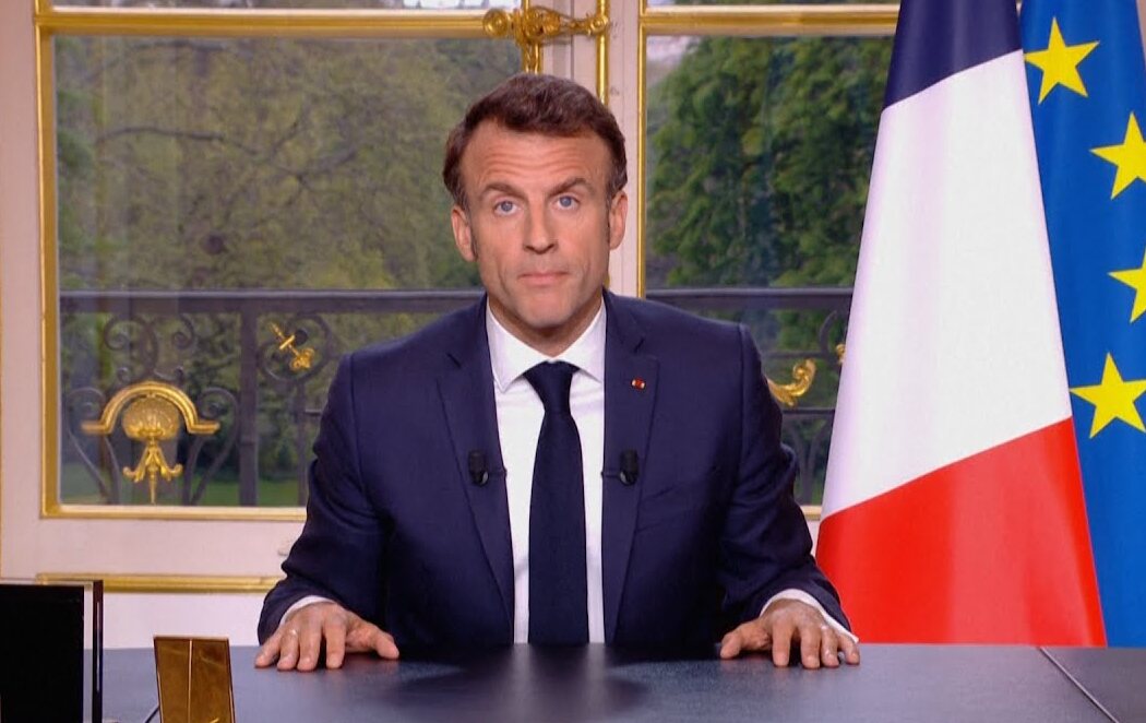 Macron defiende su polémica reforma de las pensiones y sostiene que es "necesaria"