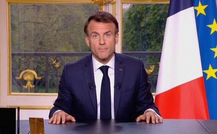 Macron defiende su polémica reforma de las pensiones y sostiene que es "necesaria"