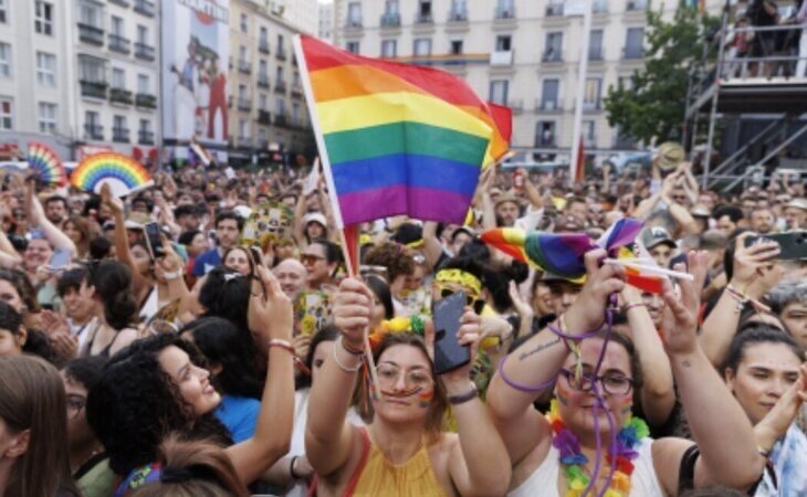 Arranca el Orgullo LGTBI de Madrid con un claro mensaje contra el odio de la extrema derecha: "Los peligrosos son otros que pueden venir a arrebatar derechos"