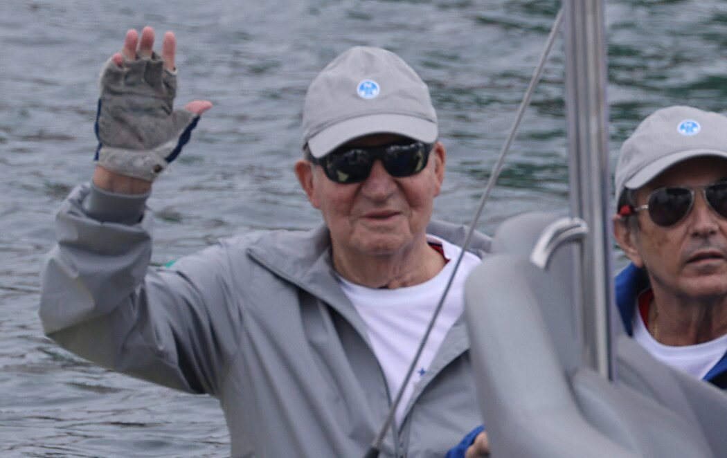 El emérito rey Juan Carlos ya está en Sansexo para empezar los entrenamientos de cara a la regata