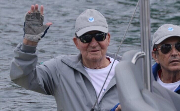 El emérito rey Juan Carlos ya está en Sansexo para empezar los entrenamientos de cara a la regata