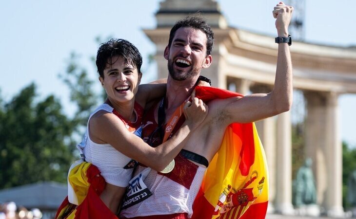 Álvaro Martín y María Pérez, campeones del mundo en los 35 kilómetros marcha