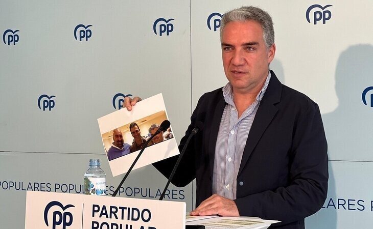 Elías Bendodo (PP) sitúa a Pedro Sánchez como "el líder máximo" de una organización criminal