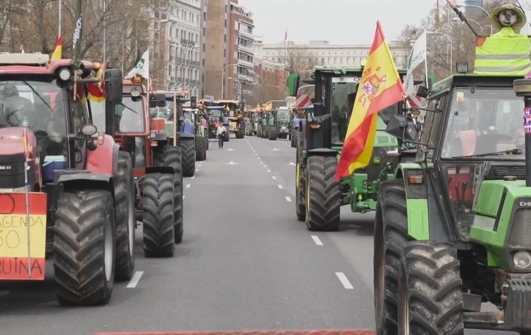 Los tractores vuelven al centro de Madrid reclamando mejoras para el campo: "Nos sobran los motivos"
