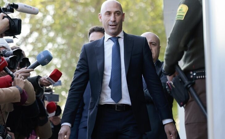 Luis Rubiales comparece en los juzgados de Majadahonda y niega irregularidades en la Supercopa