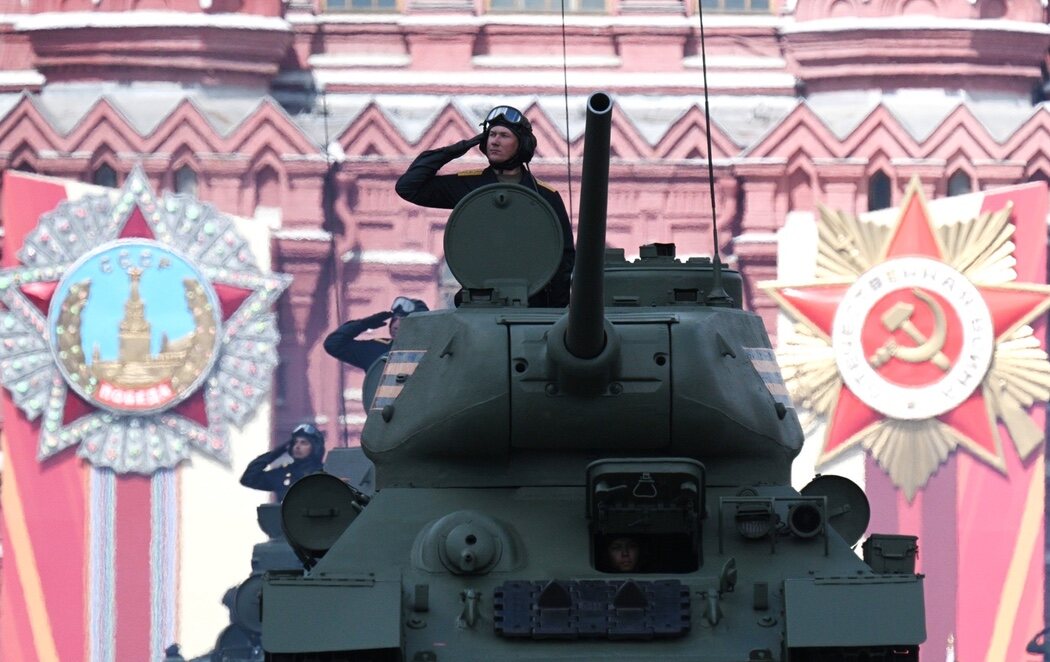 Putin exhibe su potencia militar en el Desfile de la Victoria en Moscú