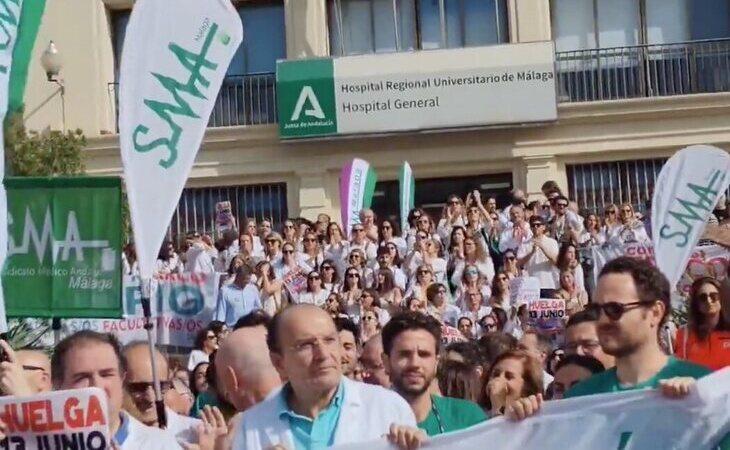 Los médicos van a la huelga contra el nuevo Estatuto marco