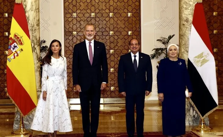 El rey Felipe VI reclama la creación de un Estado palestino durante un viaje oficial a Egipto