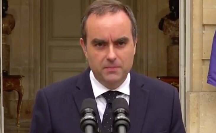 Dimite el primer ministro de Francia tras presentar a su gabinete