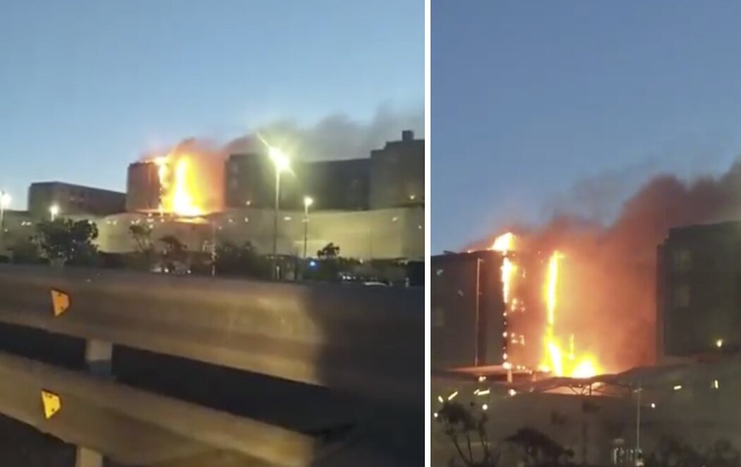 Espectacular incendio del hospital Santa Lucía de Cartagena