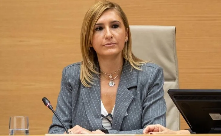 Salomé Pradas comparece en el Congreso por la DANA y rechaza ofrecer ninguna explicación