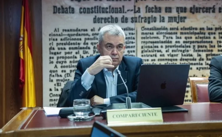 Santos Cerdán comparece en la comisión del Senado por el caso Koldo y niega financiación irregular del PSOE