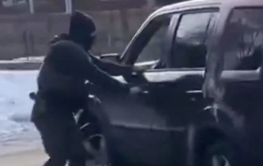 Un agente del ICE mata a una mujer en un despliegue migratorio en Minneapolis