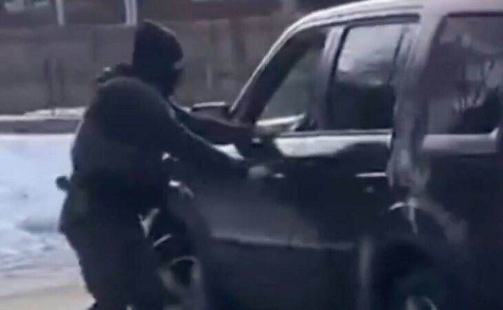 Un agente del ICE mata a una mujer en un despliegue migratorio en Minneapolis