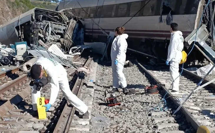 La Guardia Civil envía a sus especialistas de criminalística a analizar el accidente de trenes de Adamuz