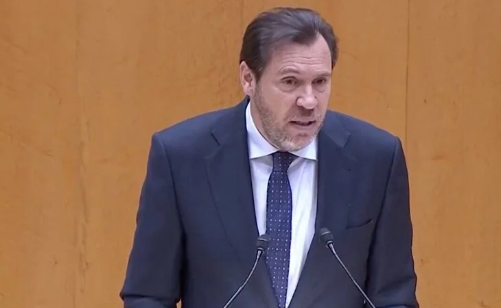 Óscar Puente comparece en el Senado por el accidente de Adamuz y el caos ferroviario
