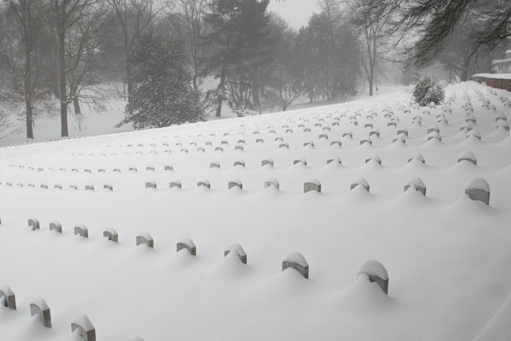 El cementerio de Arlington bajo la nieve