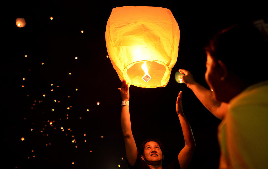 Acto de luces en Manila (Filipinas)