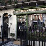 Siguiendo los pasos de Sherlock Holmes... pero el de la BBC