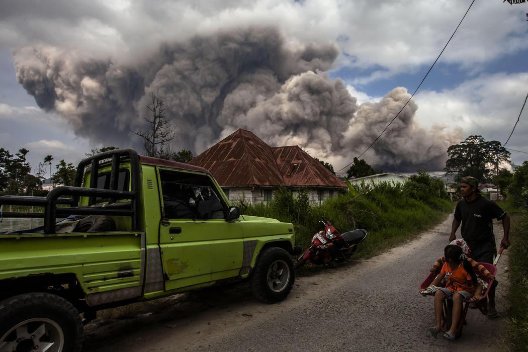 La erupción alcanza los pueblos de la zona