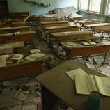 Libros abandonados en las aulas de la Escuela Número 3