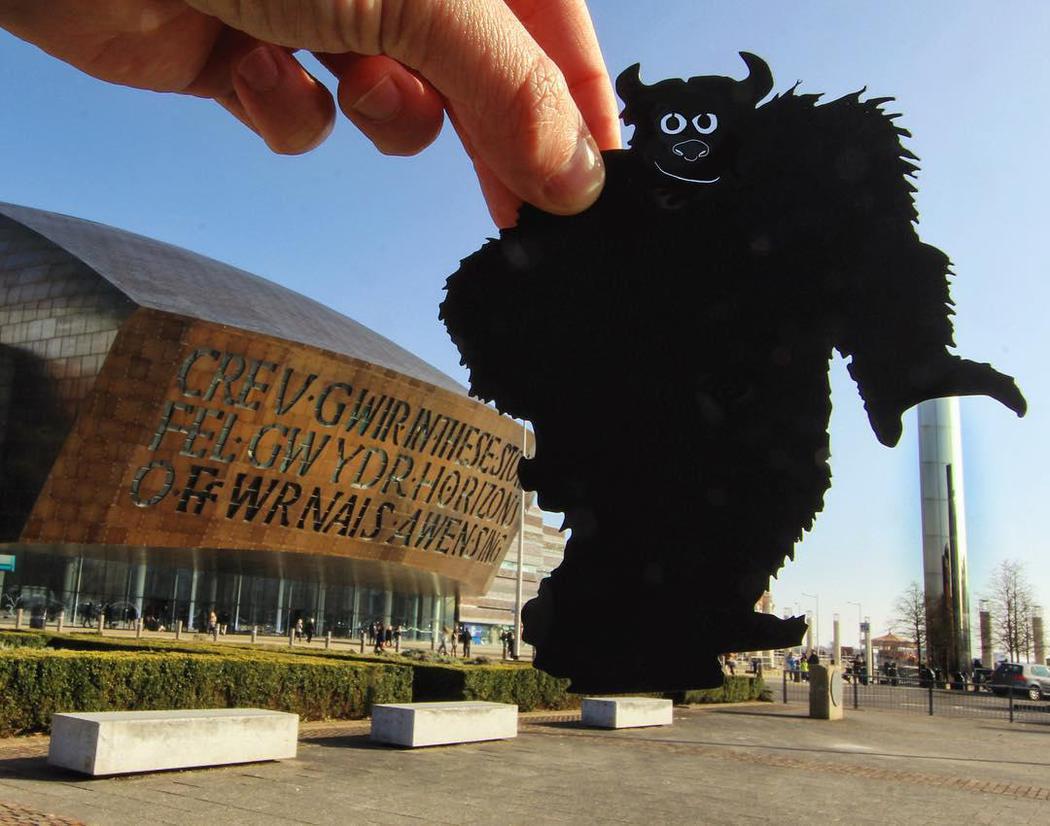 Un monstruo en Cardiff