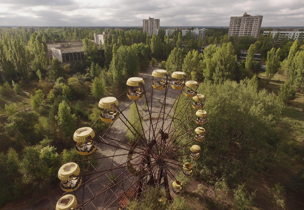 La noria del parque de Pripyat, 30 años después