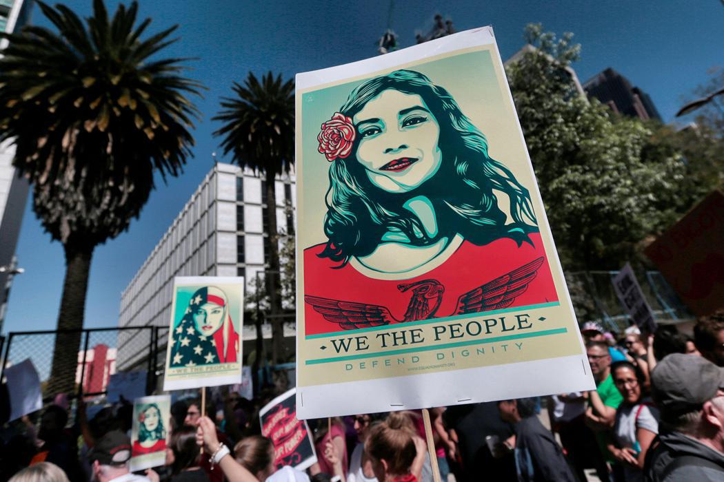 Ciudad de Méxicoluce carteles contra Trump en la Women's March