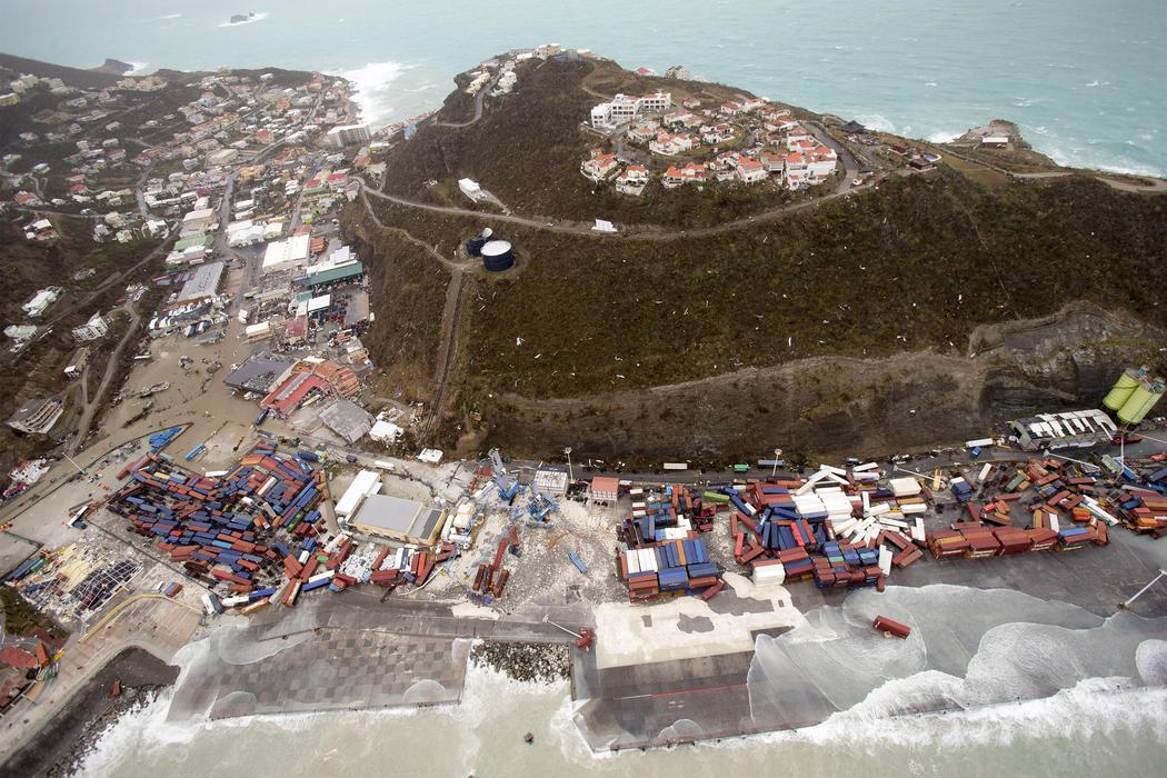 La isla de San Martín sufriendo las consecuencias del huracán Irma