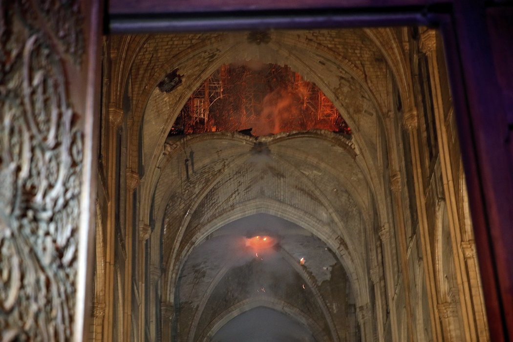 Daños del incendio en el interior de Notre Dame