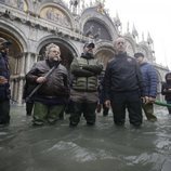 Matteo Salvini, en la inundada plaza de San Marcos, en Venecia