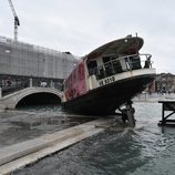 Las inundaciones en Venecia están provocando accidentes con los barcos