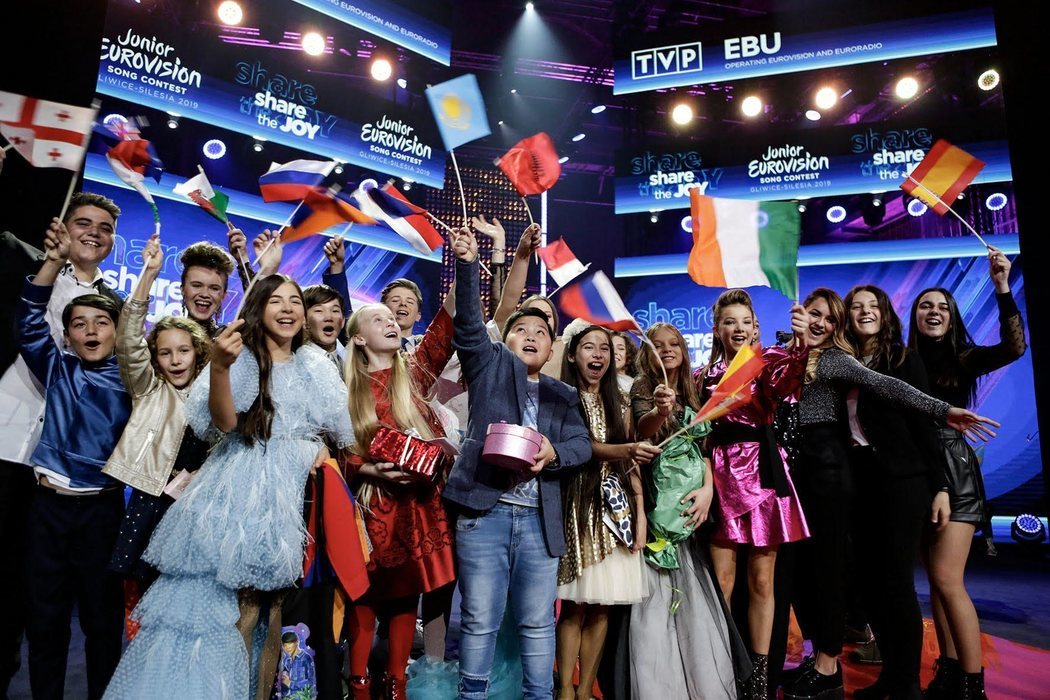 Melani, junto al resto de representantes de Eurovisión Junior 2019