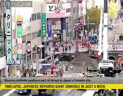 Los japoneses reparan en una semana la carretera hundida de Fukuoka